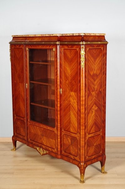Libreria “Transition” in palissandro e amaranto, bronzi dorati, 1880 circa