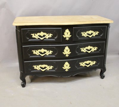 Commode galbée style Louis XV finition noire 