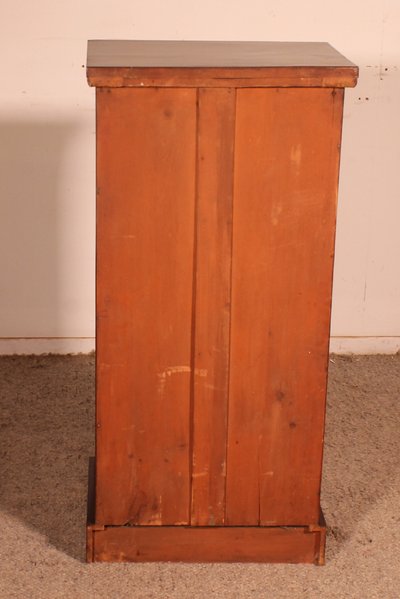 commode wellington en noyer du 19° siècle
