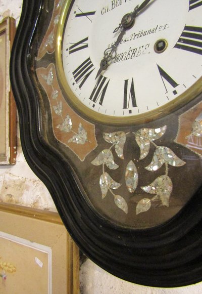 19th-century bull's-eye window