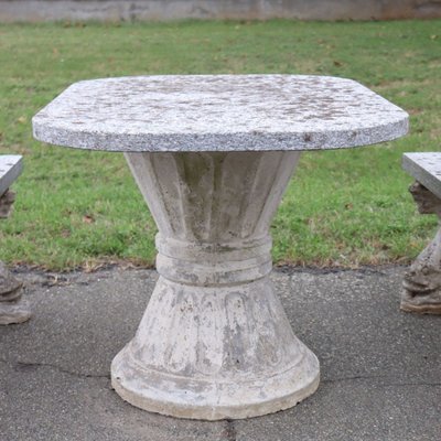 Garten-Set mit Tisch und zwei Bänken
