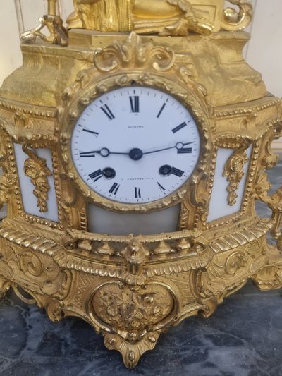 Gilded bronze clock 