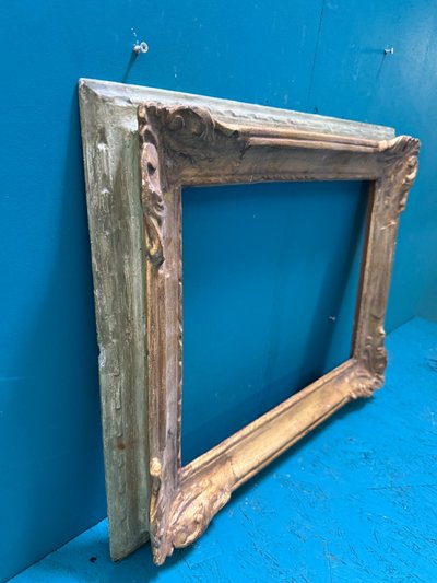 Antique 20th-century gilded and lacquered picture frame, 59x48 cm