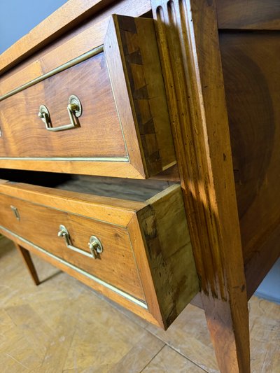 Commode Sauteuse Louis XVI en Noyer
