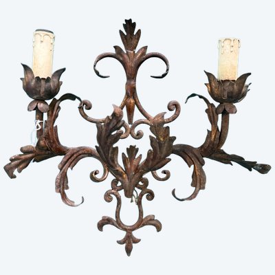 Antique 20th-century wrought-iron wall sconce with two lights, 41x35 cm