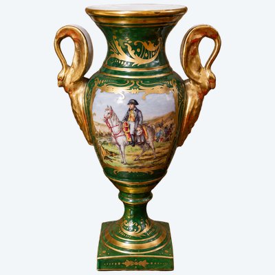 Large Parisian Porcelain Vase – Depicting Napoleon on Horseback – Empire Style