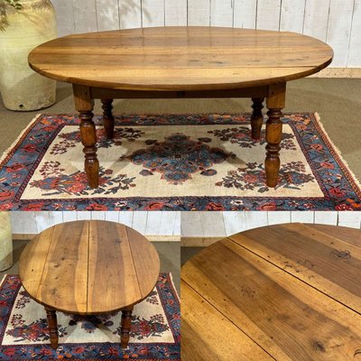 Table basse ovale en noyer fin XIXème