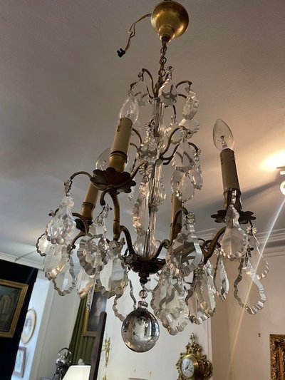 lampadario in bronzo e cristallo