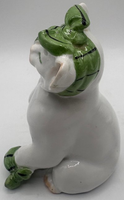 PORCELAIN KITTEN 