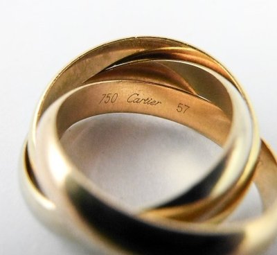 Bague Cartier Trinity Grand Modèle, Trois Ors, 1997, dans son Ecrin