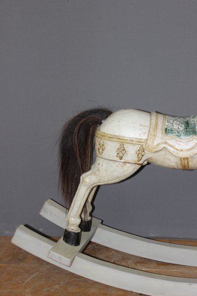 Cheval à Bascule en Bois Sculpté Polychrome début XXe