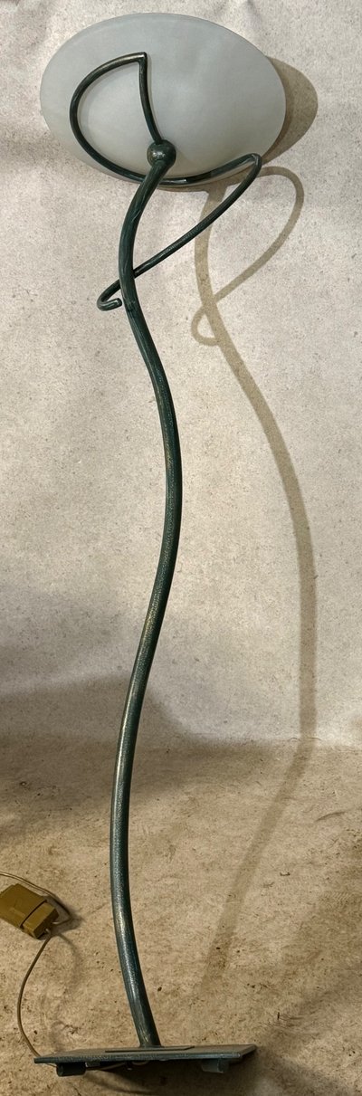 Stehlampe aus Schmiedeeisen