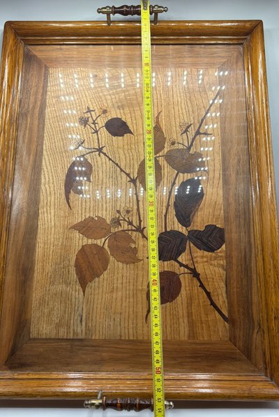ART-NOUVEAU-TABLETT 