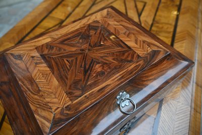 Elégant coffret d epoque Louis XIV 