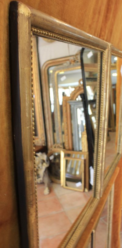 Pair of Rectangular Gold-Leaf Mirrors with Beaded Half-Round Molding, 44 x 56 cm