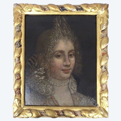 HST portrait of a noble lady, Court Fontange, gilt twisted frame, Louis XIV, 17th century
