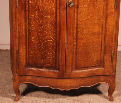 Sideboard aus der Louis-XV-Zeit (18. Jahrhundert) aus Eiche