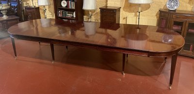 Extendable Dining Table Directoire Period, Circa 1800, 3.60 Meters Long