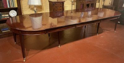 Extendable Dining Table Directoire Period, Circa 1800, 3.60 Meters Long