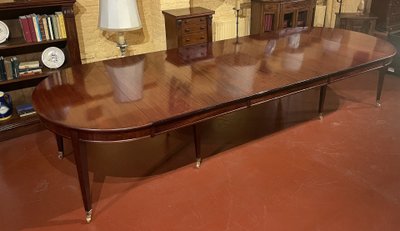 Extendable Dining Table Directoire Period, Circa 1800, 3.60 Meters Long