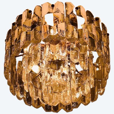 Lampada a sospensione in cristallo e ottone dorato, editore Kalmar.
