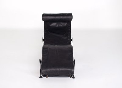 Chaise longue LC4, Édition Cassina.