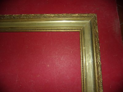 19th-century frame, in gilded wood.