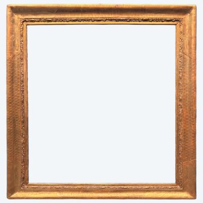 Antique 19th century gold leaf frame with floral engraving. External dimensions 92 x 78 cm (usable 77.50 x 78 cm).