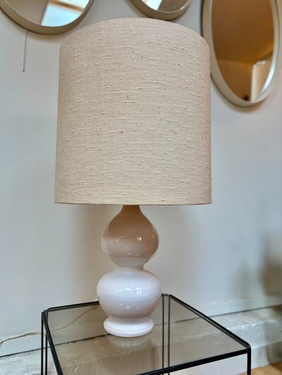 WEISSE KERAMIKLAMPE VON JEAN ROGER PARIS.