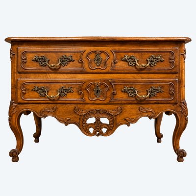 Commode Sauteuse Provençale d’Époque Louis XV en Noyer – XVIIIe Siècle 