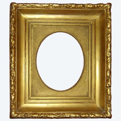 Rahmen aus dem 19. Jahrhundert, aus vergoldetem Holz.