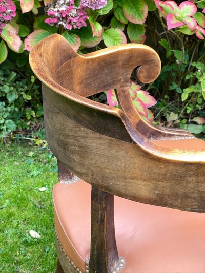 Fauteuil de bureau d’époque Louis Philippe, bois naturel et cuir