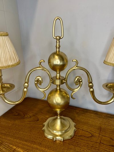 Pair of Dutch style lamps
