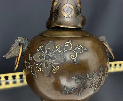 Brûle-parfum Koro tripode en bronze - Japon, époque Meiji
