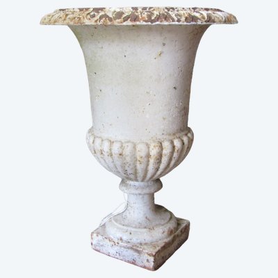 19th century Medici vase