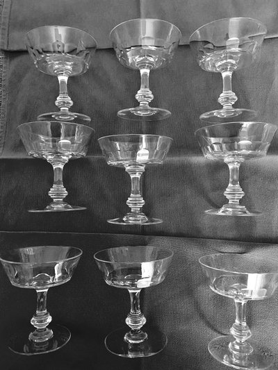 9 coupes à Champagne en cristal