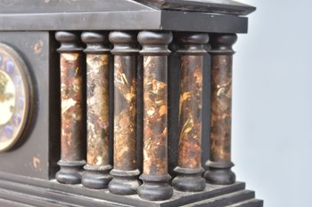 Architectural Pendulum In Black Onyx Marble XIXth