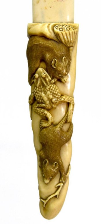Japanese Letter Opener In Carved Ivory Nineteenth With Rats And Frogs