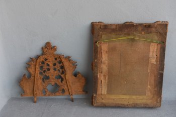 Specchio grande con pare vicino Luigi XIV "La diciottesima volta in legno dorato"