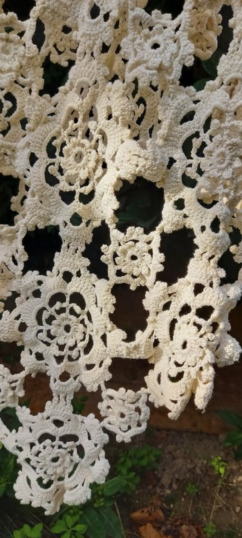 Copriletto in pizzo antico/anni '70