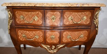 Commode Sauteuse, style Transition Louis XIV / Louis XV – Fin XIXe