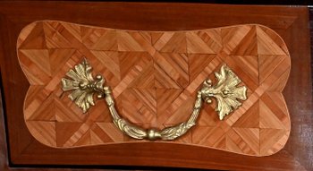 Commode Sauteuse, style Transition Louis XIV / Louis XV – Fin XIXe