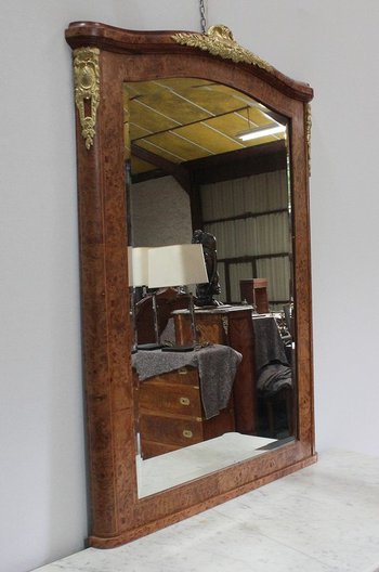 Miroir en Loupe de Thuya, goût Louis XVI – Début XXe