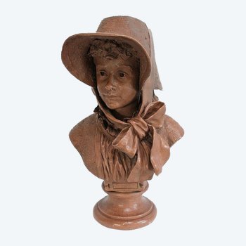 Important Bust of Woman in Terracotta, signed A. White - 1900