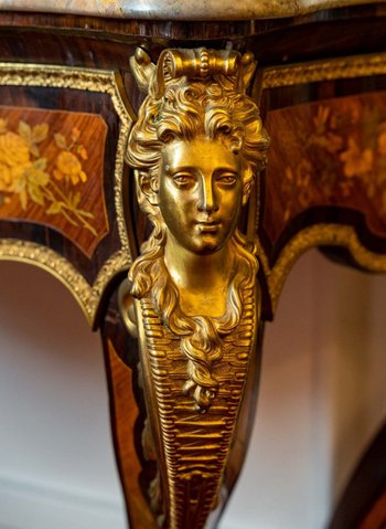 Coppia di console in legno esotico intarsiato Napoleone III