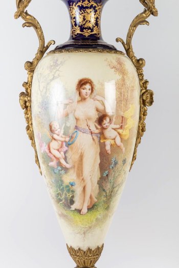 Pair Of Very Fine Porcelain Vases From Sèvres 19th Century