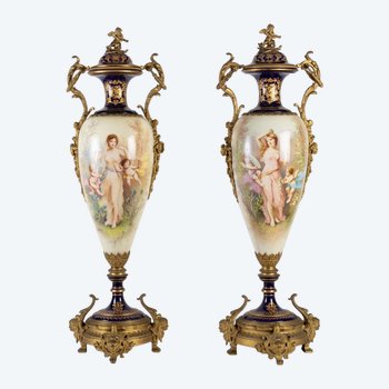 Pair Of Very Fine Porcelain Vases From Sèvres 19th Century