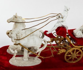 Groupe En Biscuit et bronze doré Fin XIXème Siècle