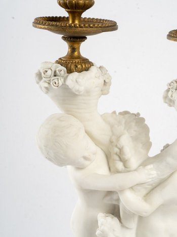 A porcelain cookie and gilded bronze set End of XIXth Century
