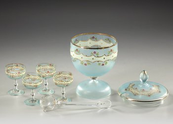 Bol De Punch Et Verre